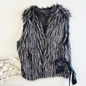 Unexpected Whimsical Lane Bryant Faux Fur Vest Size 16